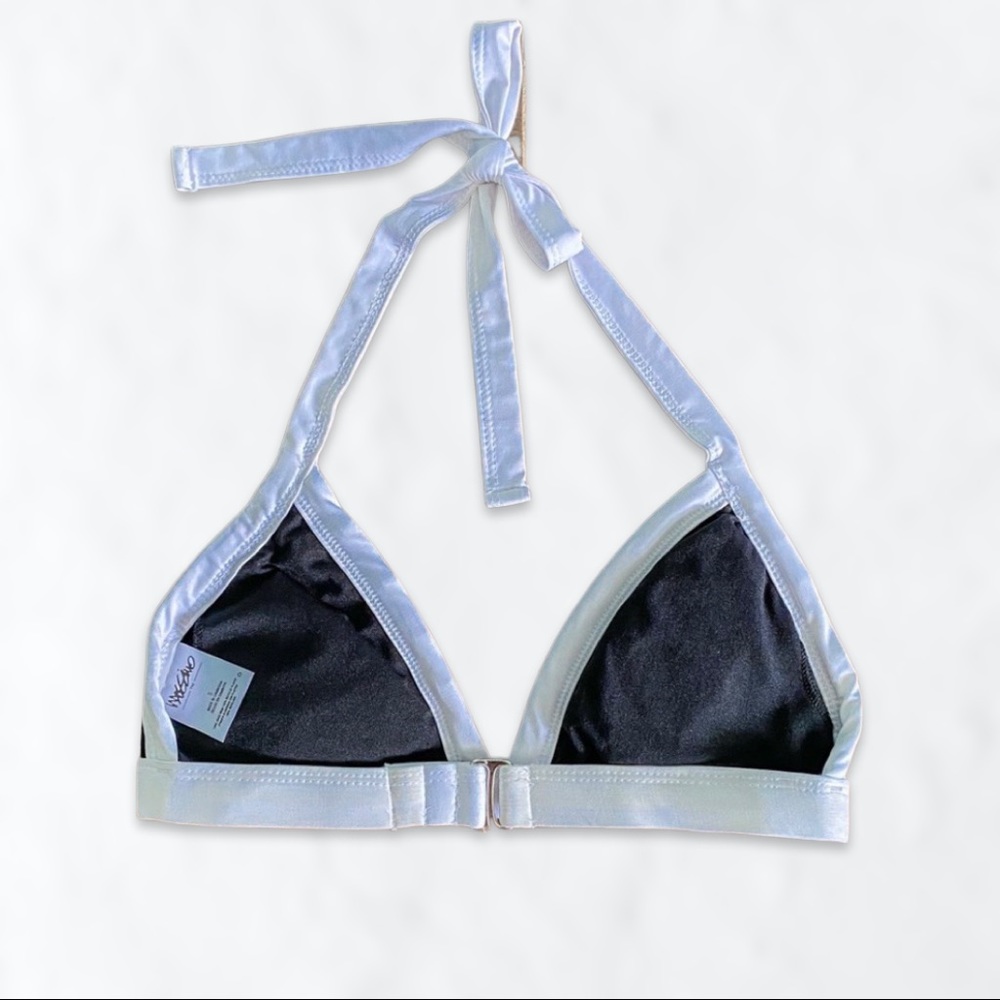 🚫SOLD🚫 Xhilaration Black & White Tie Bikini Top - Picture 2 of 6